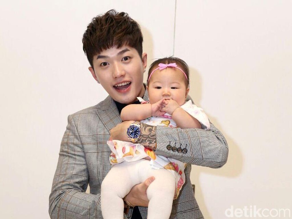 Lee Jeong Hoon Geram, Foto Anaknya Dicatut Akun Jual Beli Bayi